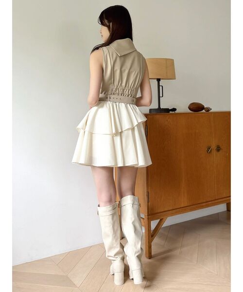dazzlin(ダズリン)の「ベルトラウンドロングブーツ(ブーツ・レディース・ブラウン/ブラック/アイボリー・LARGE/MEDIUM)」の17枚目の写真