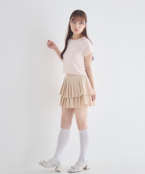 ems excite(エムズエキサイト)の「2段プリーツミニSK(スカート・レディース・ブラック系その他2/ベージュ/ダークグレー・FREE)」の18枚目の写真