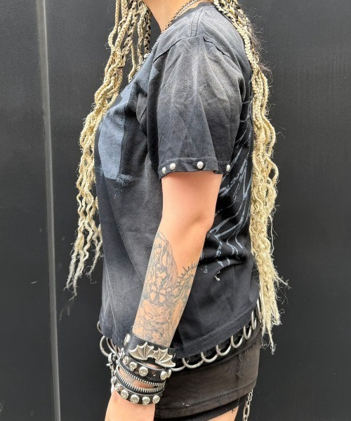 Never mind the XU（ネバーマインドザエックスユー）の「【Never mind the XU】dark angel wash tee / 【ネバーマインド ザ エックスユー】ダークエンジェルウォッシュ半袖Tシャツ（Tシャツ/カットソー・メンズ・ブラック/ホワイト・L）」の22枚目の写真