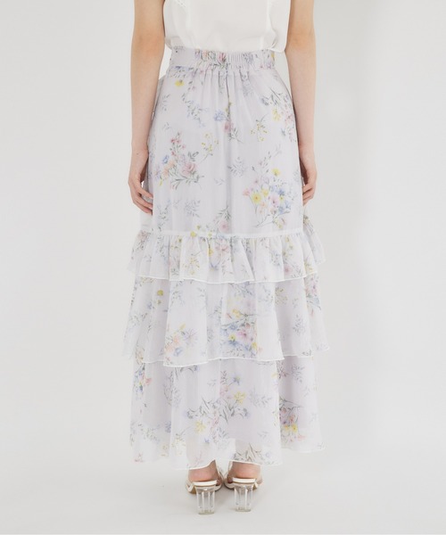 tocco closet(トッコ クローゼット)の「ラメ楊柳フラワープリントアシメフリルティアードスカート(Tシャツ/カットソー・レディース・オフホワイト/ブルー・M)」の20枚目の写真