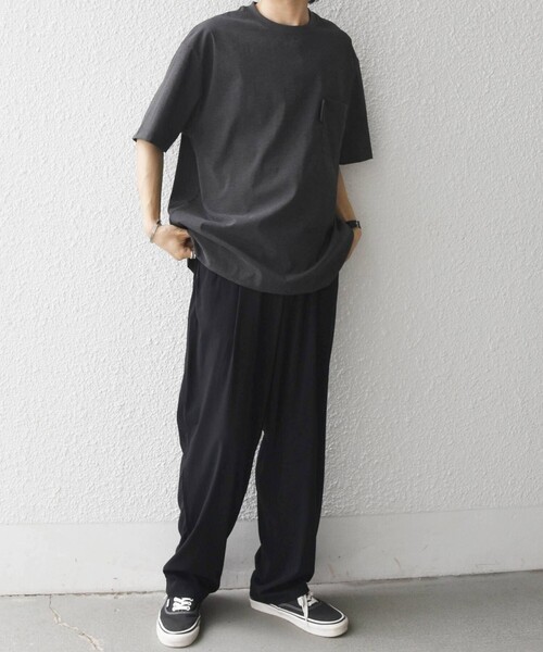 SHIPS any(シップス エニィ)の「SHIPS any:〈接触冷感/UVカット〉VEILICE リラックス クルーネック ポケット Tシャツ(セットアップ対応)◇(Tシャツ/カットソー・メンズ・チャコールグレー/オリーブ/ライトグレー・MEDIUM/X-LARGE/LARGE)」の12枚目の写真