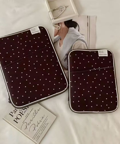 ammy.（エイミードット）の「【 ammy. / エイミードット 】 ミニスター クッション タブレット ケース/11インチ/13インチ（PC・タブレットケース・レディース・ミント/ブラック/ブラウン/ピンク・13/11）」の6枚目の写真