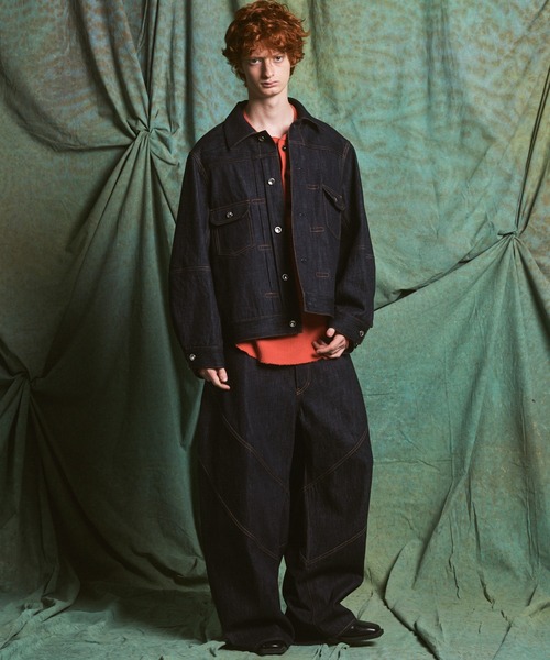 MAISON SPECIAL（メゾンスペシャル）の「《UNISEX》Ovoid Sleeve Prime-Over Trucker Jacket/オボイドスリーブプライムオーバートラッカージャケット【MAISON SPECIAL/メゾンスペシャル】■セットアップ対応■（デニムジャケット・メンズ・ブラック/ネイビー・2/1/0）」の3枚目の写真