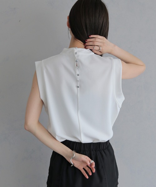 &g'aime(アンジェム)の「【&g'aime 】バックデザイントップス Back Design Top(Tシャツ/カットソー・レディース・ブラック/ホワイト・FREE)」の8枚目の写真