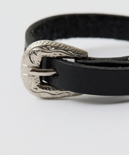 Whim Gazette(ウィムガゼット)の「【Hoaw.】レザーモチーフブレスレット(ブレスレット・レディース・ダークブラウン/ブラック・FREE)」の8枚目の写真