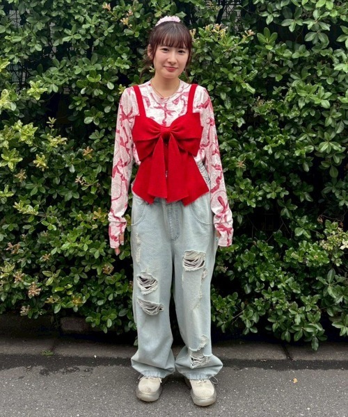 Candy Stripper(キャンディストリッパー)の「PANTIE LIKE SAGGING DENIM パンツ(デニムパンツ・レディース・ライトインディゴブルー/ブルー系その他・FREE)」の4枚目の写真