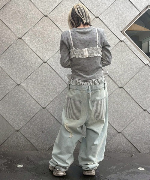Candy Stripper(キャンディストリッパー)の「PANTIE LIKE SAGGING DENIM パンツ(デニムパンツ・レディース・ライトインディゴブルー/ブルー系その他・FREE)」の18枚目の写真