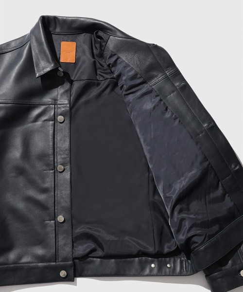ADAM ET ROPE'（アダムエロペ）の「レザートラックジャケット / ADAM ET ROPE' JEANS（ブルゾン・メンズ・ネイビー・M/L）」の9枚目の写真