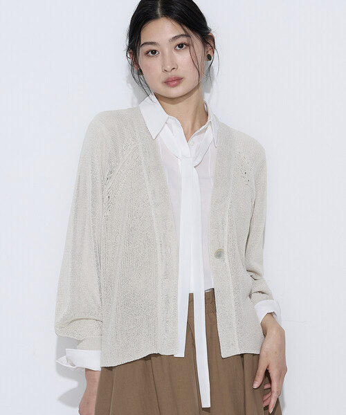K.T KIYOKO TAKASE(キヨコタカセ)の「〔 TALLサイズ 〕 和紙混ドライタッチ ニットカーディガン(カーディガン/ボレロ・レディース・ベージュ/ネイビー・15号)」の2枚目の写真