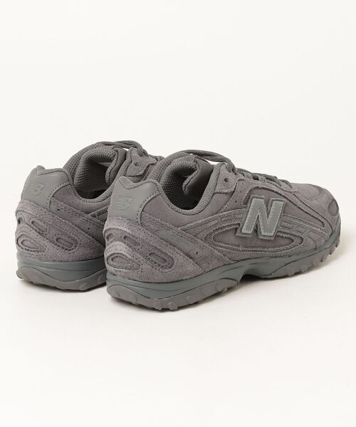 NEW BALANCE(ニューバランス)の「204L(スニーカー・レディース・グレー・24.5cm/25.0cm/28.5cm/29.0cm/30.0cm/24.0cm/23.5cm/23.0cm/22.5cm/28.0cm/27.5cm/27.0cm/26.5cm/26.0cm/25.5cm)」の3枚目の写真