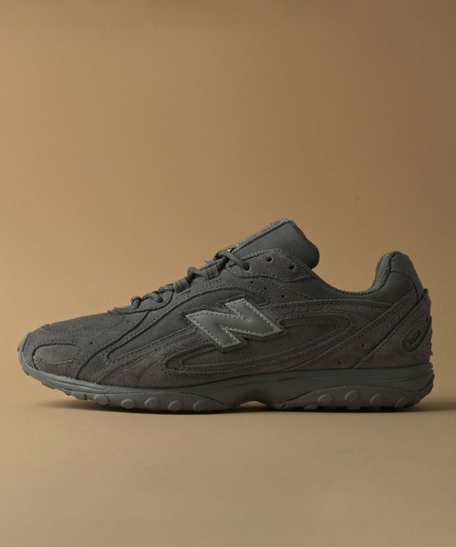 NEW BALANCE(ニューバランス)の「204L(スニーカー・レディース・グレー・24.5cm/25.0cm/28.5cm/29.0cm/30.0cm/24.0cm/23.5cm/23.0cm/22.5cm/28.0cm/27.5cm/27.0cm/26.5cm/26.0cm/25.5cm)」の1枚目の写真