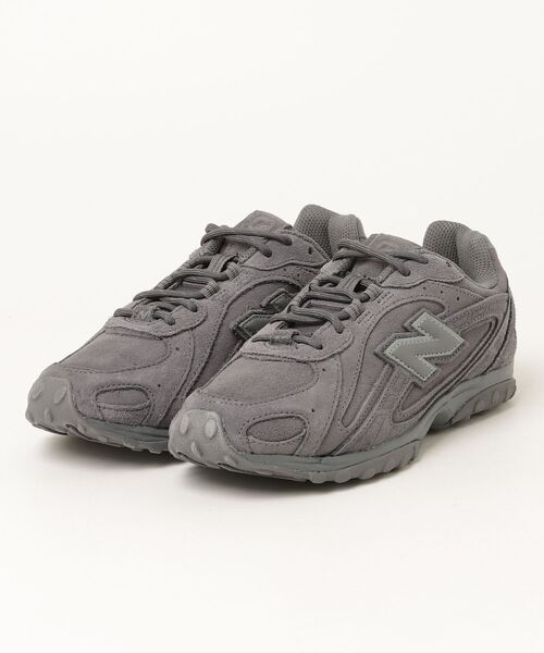NEW BALANCE(ニューバランス)の「204L(スニーカー・レディース・グレー・24.5cm/25.0cm/28.5cm/29.0cm/30.0cm/24.0cm/23.5cm/23.0cm/22.5cm/28.0cm/27.5cm/27.0cm/26.5cm/26.0cm/25.5cm)」の2枚目の写真