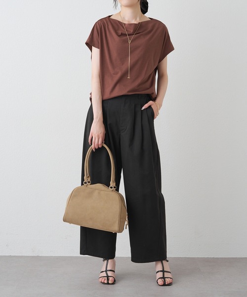 PUAL CE CIN(ピュアルセシン)の「ライト ドライ 天竺ボートネックT(Tシャツ/カットソー・レディース・ブラック/オフホワイト/ブラウン・MEDIUM)」の20枚目の写真