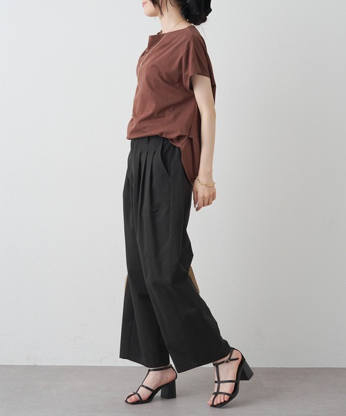 PUAL CE CIN(ピュアルセシン)の「ライト ドライ 天竺ボートネックT(Tシャツ/カットソー・レディース・ブラック/オフホワイト/ブラウン・MEDIUM)」の10枚目の写真