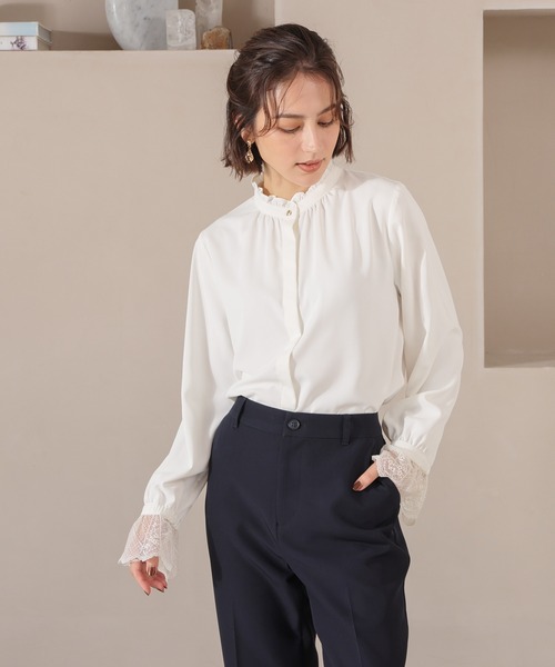 GLACIER lusso(グラシアルッソ)の「袖口レースブラウス(シャツ/ブラウス・レディース・ネイビー/ブルー/アイボリー・M/S/L/LL)」の5枚目の写真