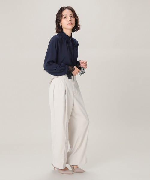 GLACIER lusso(グラシアルッソ)の「袖口レースブラウス(シャツ/ブラウス・レディース・ネイビー/ブルー/アイボリー・M/S/L/LL)」の9枚目の写真