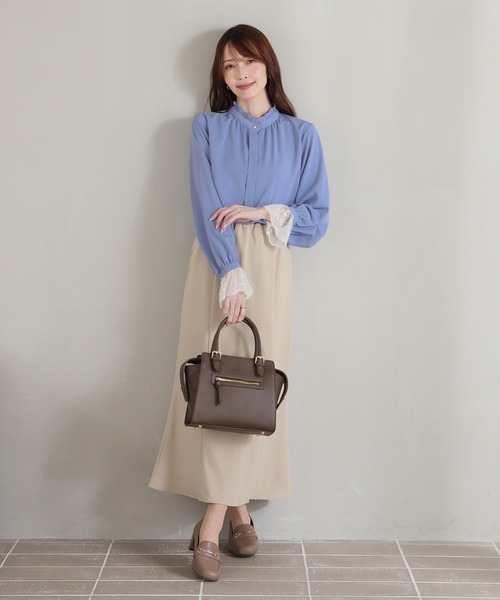 GLACIER lusso(グラシアルッソ)の「袖口レースブラウス(シャツ/ブラウス・レディース・ネイビー/ブルー/アイボリー・M/S/L/LL)」の13枚目の写真