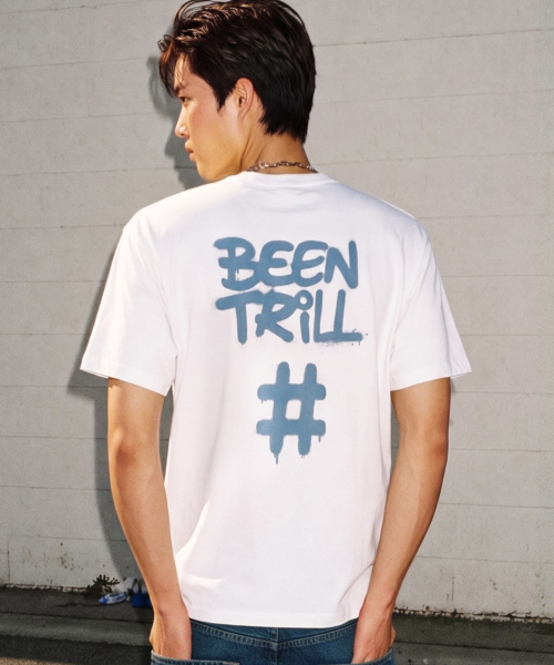 BEENTRILL(ビントリル)の「スプレーハッシュタグオーバーサイズ半袖Tシャツ(オフホワイト)(Tシャツ/カットソー・レディース・その他・2XL/LARGE/MEDIUM/SMALL/X-LARGE)」の1枚目の写真