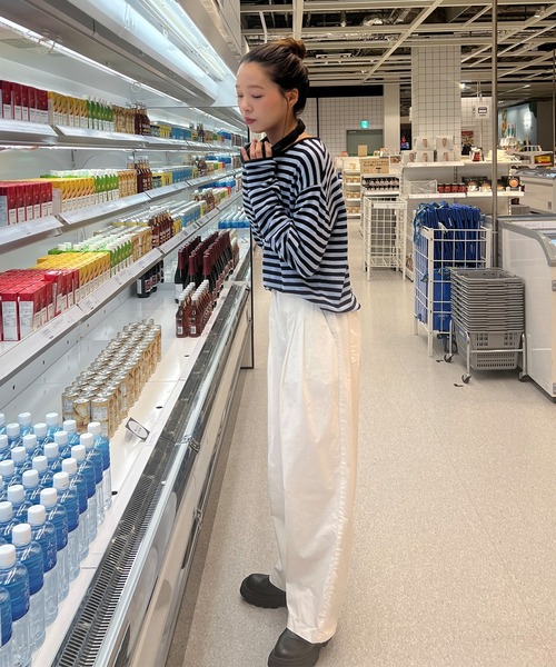 HEILIS(ヘイリス)の「【Ranna Select】ボーダー柄長袖ニットトップス/ボーダーニット ボーダートップス 長袖ニット ニットトップス ボーダー柄 クルーネック フレアスリーブ 長袖トップス 薄手ニット 韓国ファッション カジュアル ノームコア レイヤード デイリー 秋服 冬服 チャコール ネイビー アイボリー(ニット/セーター・レディース・ブルー系その他/グレー系その他/ブラック系その他・FREE)」の16枚目の写真
