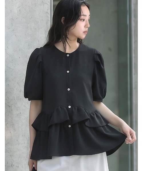 Re:EDIT（リエディ）の「[接触冷感/UVカット97%以上/UPF50+/防シワ］カットジョーゼットペプラムティアードジャケット（ブルゾン・レディース・モカ/チャコールグレー/ブラック/アイボリー・MEDIUM/LARGE）」の10枚目の写真