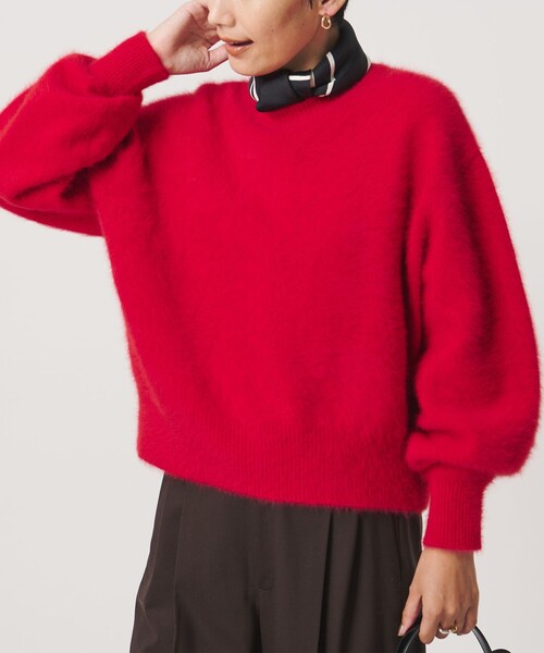UNITED ARROWS(ユナイテッドアローズ)の「フォックスカシミヤ クルーネック ショート ニット(ニット/セーター・レディース・オフホワイト/レッド/ダークグレー・FREE)」の16枚目の写真