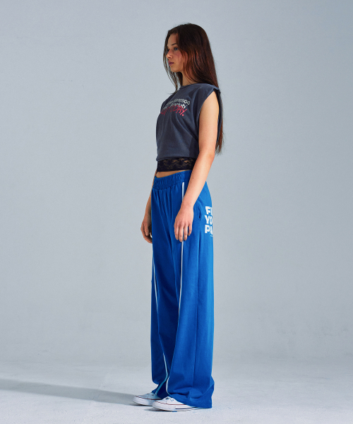 MENASOO(ミナス)の「MNS x American apparel Today Sleeveless (over-fit)_Charcoal(Tシャツ/カットソー・レディース・チャコール・SMALL/MEDIUM)」の3枚目の写真