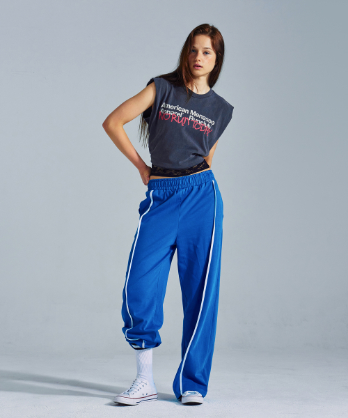 MENASOO(ミナス)の「MNS x American apparel Today Sleeveless (over-fit)_Charcoal(Tシャツ/カットソー・レディース・チャコール・SMALL/MEDIUM)」の7枚目の写真
