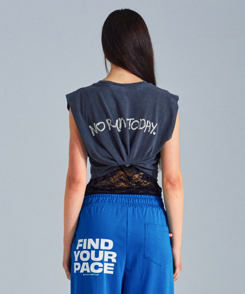 MENASOO(ミナス)の「MNS x American apparel Today Sleeveless (over-fit)_Charcoal(Tシャツ/カットソー・レディース・チャコール・SMALL/MEDIUM)」の10枚目の写真