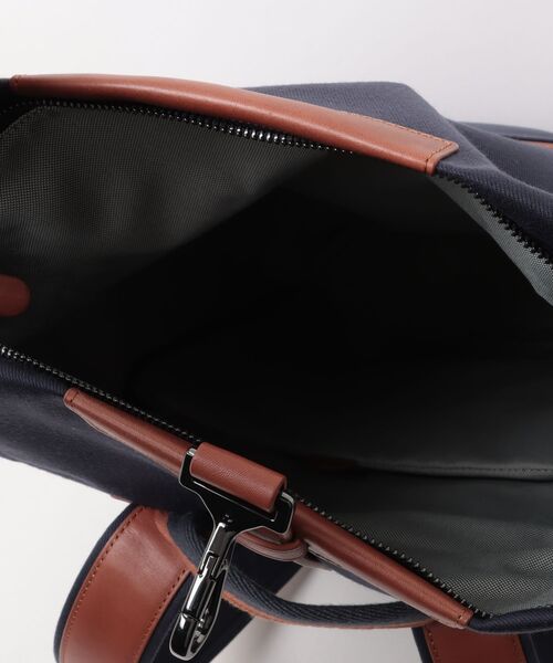 COLE HAAN(コールハーン)の「ジャドソン ブラッシュド ツイル バックパック mens(バックパック/リュック・メンズ・ネイビー・OSFA)」の8枚目の写真