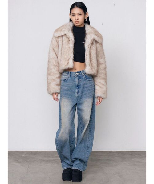 EMODA(エモダ)の「ミニマルワイドジーンズ(デニムパンツ・レディース・ライトブルー/インディゴブルー・SMALL/MEDIUM)」の9枚目の写真