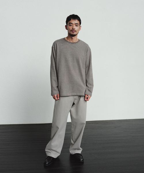 BLANKROOM(ブランクルーム)の「ペンシルストライプロングスリーブT_MOCHA BEIGE(Tシャツ/カットソー・メンズ・その他・1/2)」の2枚目の写真