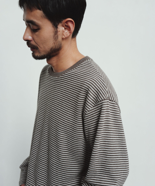 BLANKROOM(ブランクルーム)の「ペンシルストライプロングスリーブT_MOCHA BEIGE(Tシャツ/カットソー・メンズ・その他・1/2)」の5枚目の写真