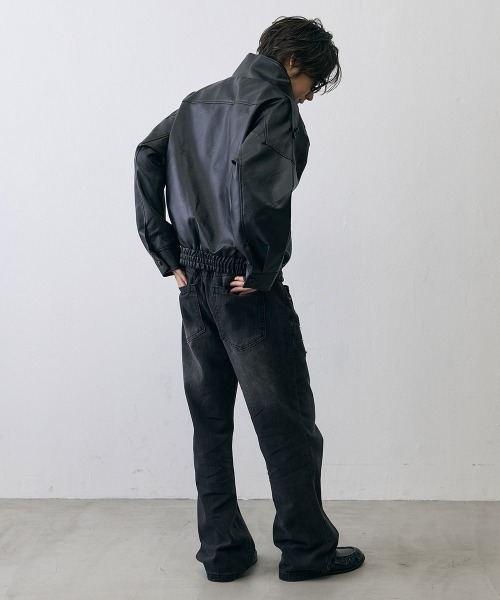 Shoowtime(ショウタイム)の「Asymmetric High Neck Faux Leather Military Jacket / アシンメトリック ハイネック フェイクレザー ミリタリージャケット(ピーコート・メンズ・ブラック・X-LARGE/LARGE/MEDIUM/SMALL)」の17枚目の写真