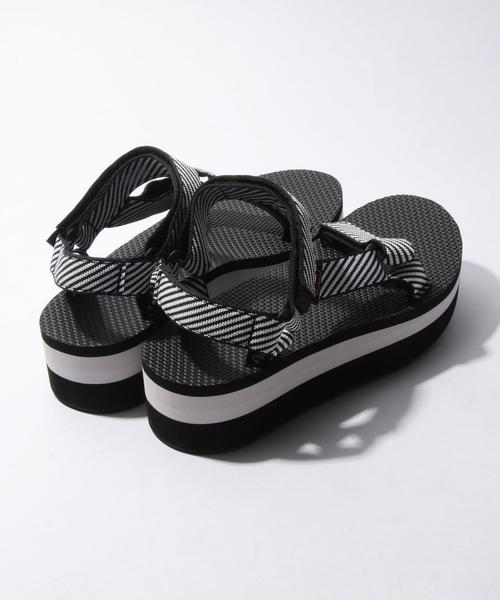 Teva(テバ)の「テバ/OC TEVA FLT-UNIVERSAL(サンダル・レディース・ブラック/その他1・7/5/6/8)」の8枚目の写真