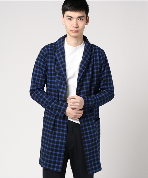 VENCEEXCHANGE（ヴァンスエクスチェンジ）の「チェックショールガウン             （その他アウター・メンズ・レッド/ブルー・LARGE/MEDIUM）」の6枚目の写真