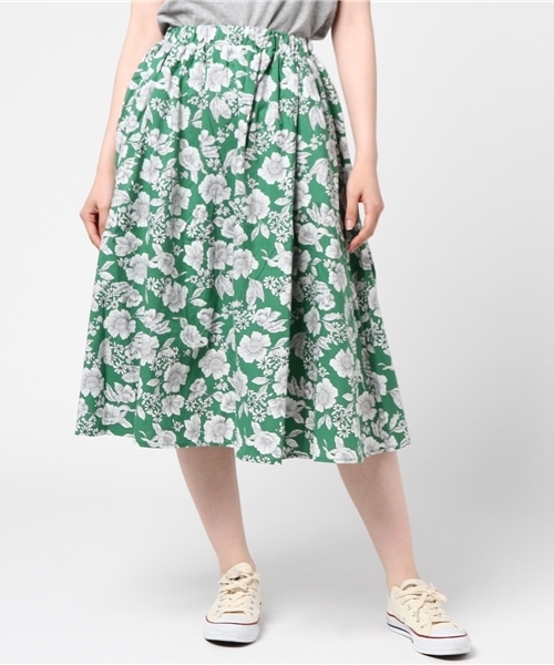 PUNYUS（プニュズ）の「花柄ロングスカート（スカート・レディース・グリーン/ネイビー/ベージュ・2/1/3）」の2枚目の写真