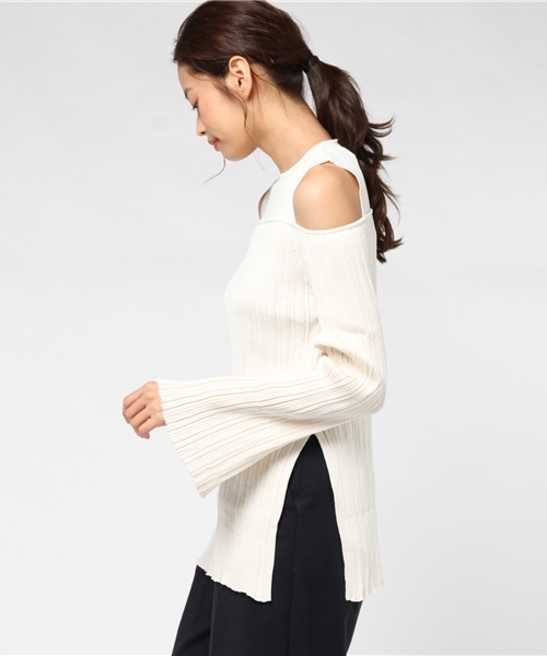 STUDIOUS(ステュディオス)の「ランダムプリーツニットプルオーバー(ニット/セーター・レディース・ブラック/オフホワイト・1)」の6枚目の写真