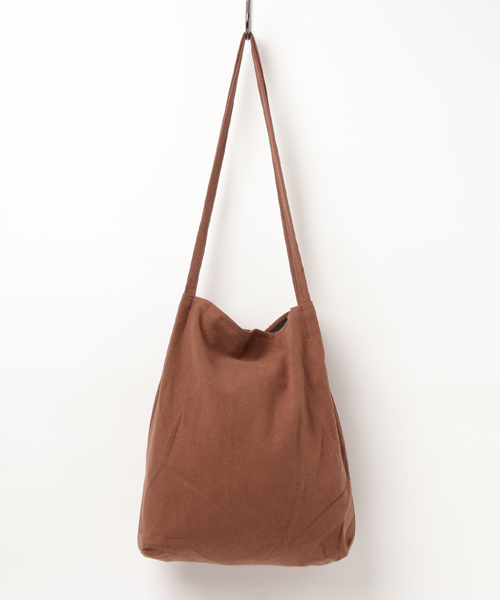 Fun & Daily（ファンアンドデイリー）の「F&D : コットンヘンプショルダー（ショルダーバッグ・レディース・ブラウン/ナチュラル/ブラック/ピンク・FREE）」の3枚目の写真