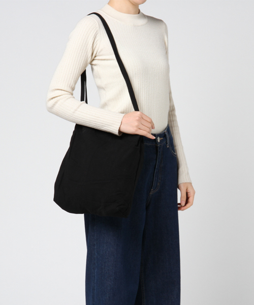 Fun & Daily（ファンアンドデイリー）の「F&D : コットンヘンプショルダー（ショルダーバッグ・レディース・ブラウン/ナチュラル/ブラック/ピンク・FREE）」の8枚目の写真