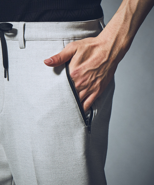 5351 POUR LES HOMMES（ゴーサンゴーイチプールオム）の「オックステーパードスラックス（スラックス・メンズ・ライトグレー/ブラック・44/46/48/50）」の8枚目の写真