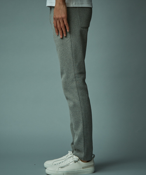 5351 POUR LES HOMMES(ゴーサンゴーイチプールオム)の「ニットライトパンツ(その他パンツ・メンズ・グレー/ブラック・46/48/44)」の10枚目の写真
