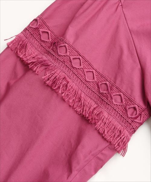 ADAM ET ROPE'(アダムエロペ)の「タイプライターレースギャザースモック(シャツ/ブラウス・レディース・ホワイト/ダークグリーン/ピンク・FREE)」の14枚目の写真