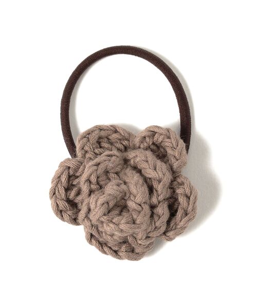 こども ビームス（コドモビームス）の「Chambric / お花ゴム（ヘアゴム・キッズ・ライトグレー/レッド/オレンジ/ブルー/ミント/グリーン系その他3/レッド系その他4/バイオレット/ラベンダー/レッド系その他3/レッド系その他7/ピンク/クリーム/ホワイト/ネイビー/ブラック/ライトブラウン・ONE SIZE）」の5枚目の写真