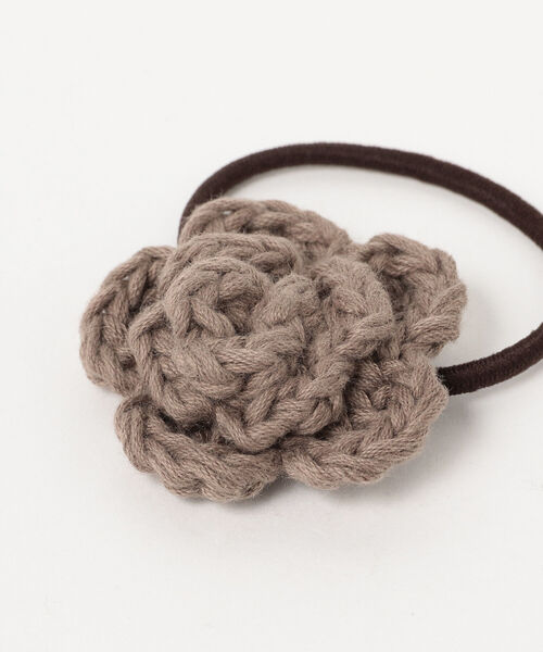 こども ビームス（コドモビームス）の「Chambric / お花ゴム（ヘアゴム・キッズ・ライトグレー/レッド/オレンジ/ブルー/ミント/グリーン系その他3/レッド系その他4/バイオレット/ラベンダー/レッド系その他3/レッド系その他7/ピンク/クリーム/ホワイト/ネイビー/ブラック/ライトブラウン・ONE SIZE）」の18枚目の写真