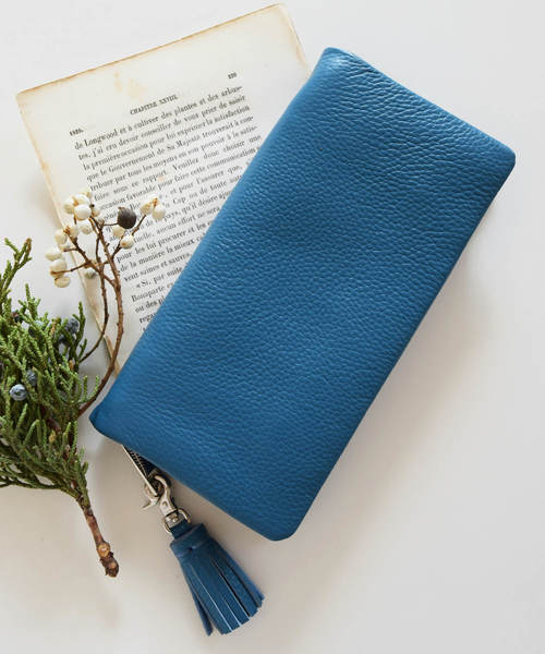 BIRTHDAY BAR（バースデイバー）の「本革 タッセル付き 長財布（財布・レディース・ブラック/ベージュ/ネイビー/レッド/キャメル/ゴールド/シルバー/グレー/ピンク/ブルー/モカ/イエロー/ブルー系その他7/スモークピンク/サックスブルー/レモンイエロー/ベージュ系/グリーン/ラベンダー・フリー）」の10枚目の写真