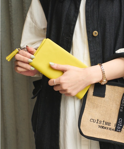 BIRTHDAY BAR（バースデイバー）の「本革 タッセル付き 長財布（財布・レディース・ブラック/ベージュ/ネイビー/レッド/キャメル/ゴールド/シルバー/グレー/ピンク/ブルー/モカ/イエロー/ブルー系その他7/スモークピンク/サックスブルー/レモンイエロー/ベージュ系/グリーン/ラベンダー・フリー）」の15枚目の写真