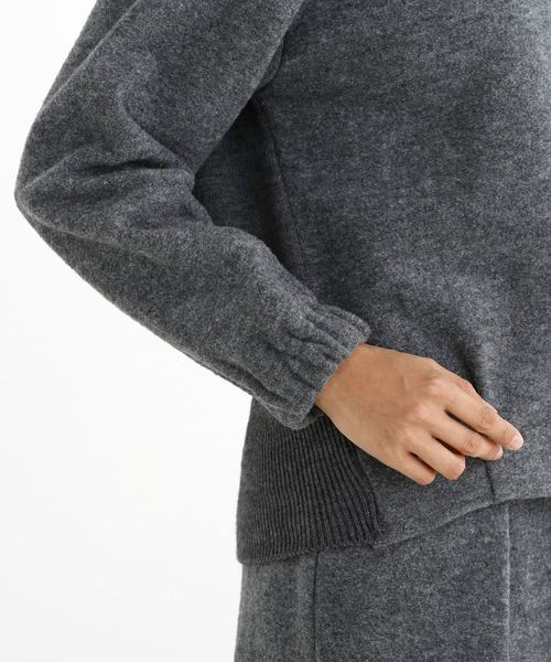 Munich（ミューニック）の「ブークレー×ウールジャージーラウンドネックプルオーバー（ニット/セーター・レディース・ブラック/グレー/ライトベージュ・FREE）」の12枚目の写真