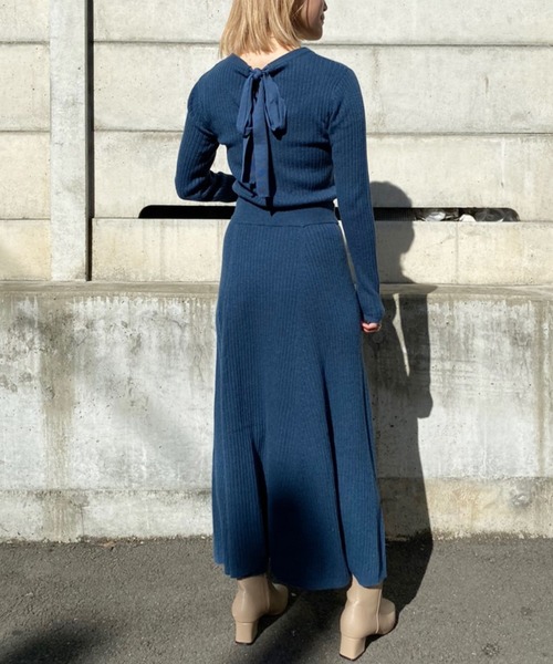 COEL(コエル)の「フィットアンドフレアニットワンピース(ワンピース)」|ブルー