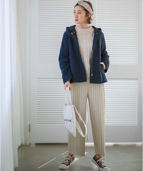 GeeRA(ジーラ)の「ショート丈バックタック2WAYコート(その他アウター・レディース・ネイビー/ベージュ・LARGE/X-LARGE/MEDIUM)」の6枚目の写真