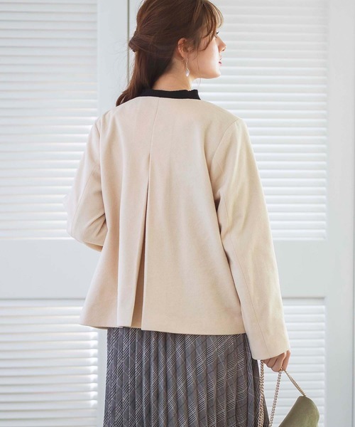 GeeRA(ジーラ)の「ショート丈バックタック2WAYコート(その他アウター・レディース・ネイビー/ベージュ・LARGE/X-LARGE/MEDIUM)」の10枚目の写真